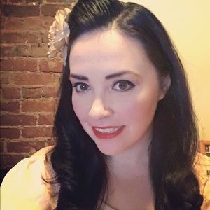 Meet your Posher, Diva